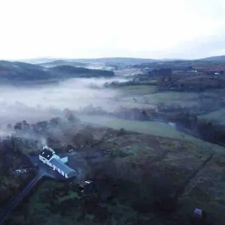 Eanymore Farm 펜션 *